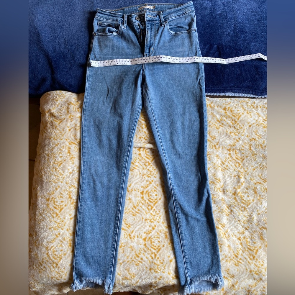 Levi skinny jeans